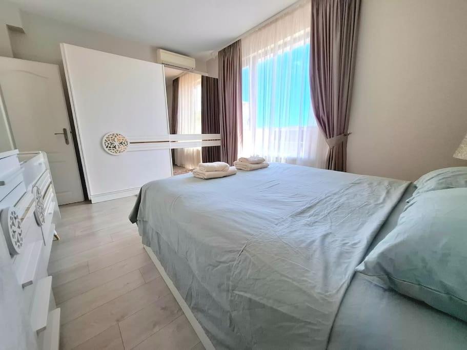 Spacious Prestige Penthouse Varna Buitenkant foto