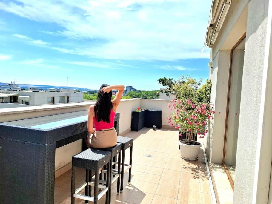 Spacious Prestige Penthouse Varna Buitenkant foto